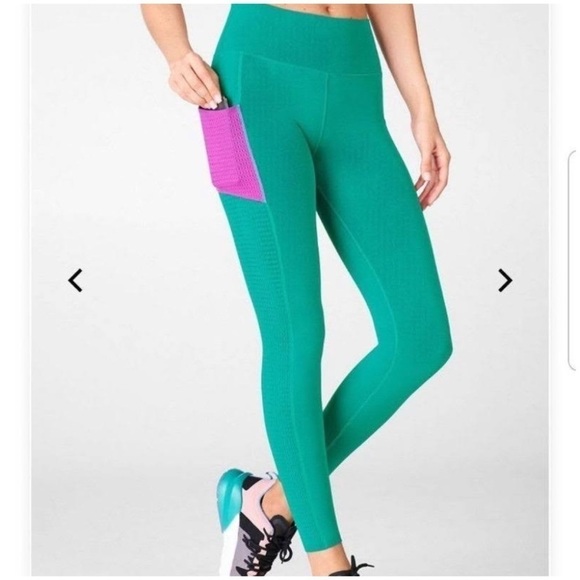 Fabletics High-Waisted Sculptknit Pocket Legging - Picture 1 of 9